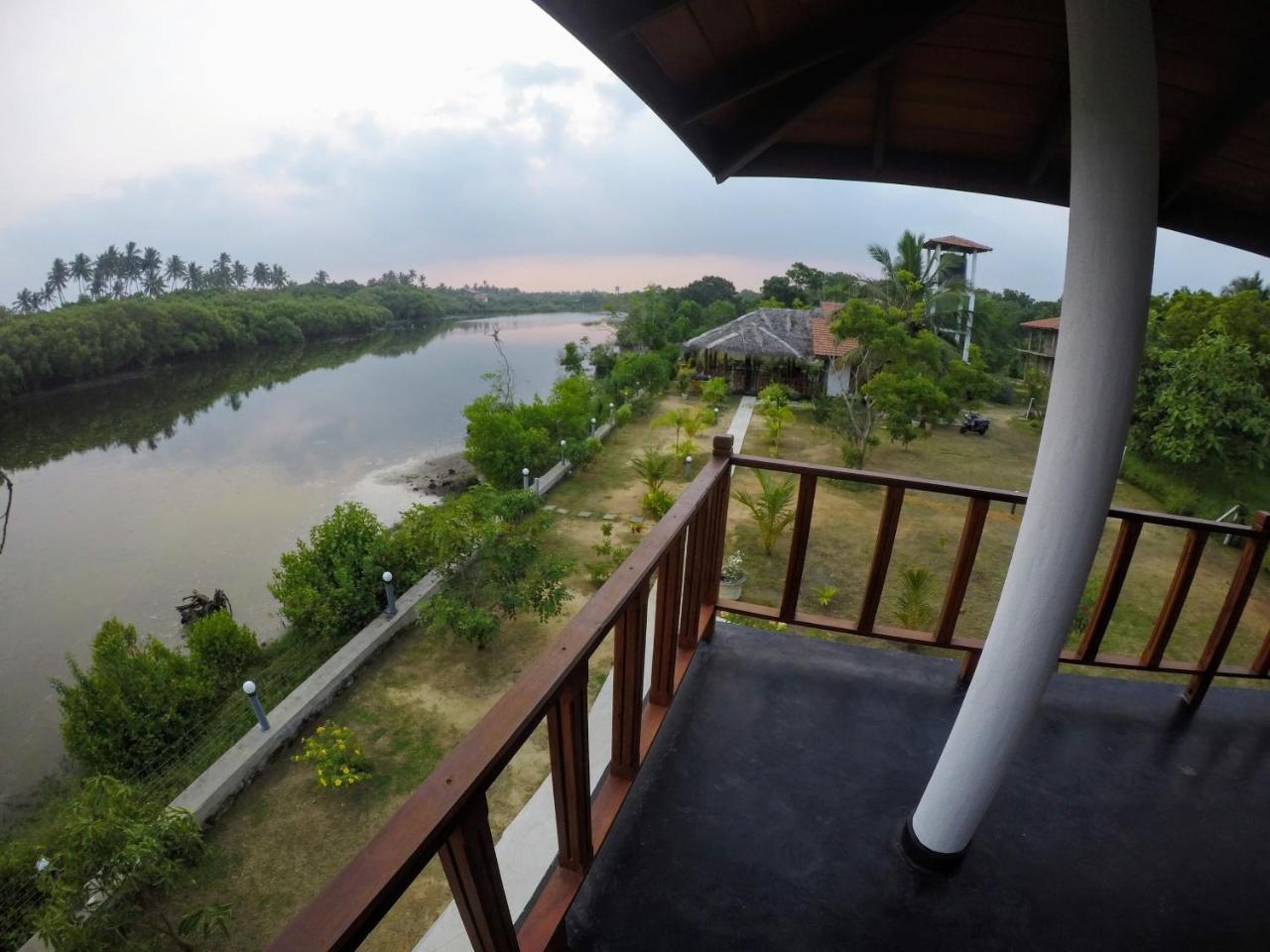 Pearl Cave Cabanas & Resturant Tangalle Bagian luar foto